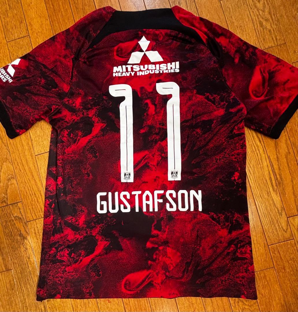 浦和レッズ　ユニフォーム(2020関根、2024グスタフソン)+おまけ