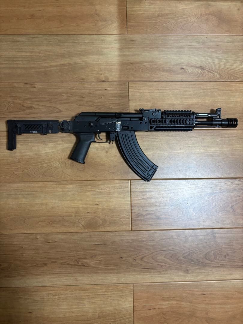 本日セール　美品　東京マルイGBB AKM Zenitカスタム　予備マガジン付