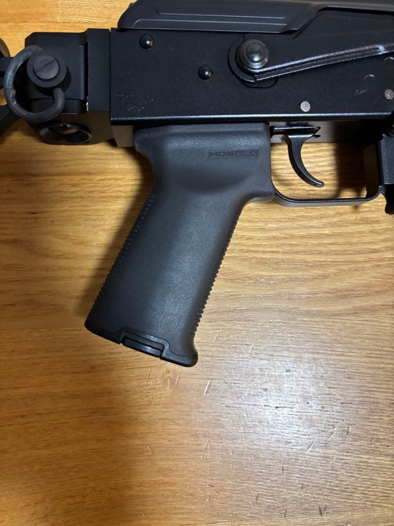 本日セール　美品　東京マルイGBB AKM Zenitカスタム　予備マガジン付