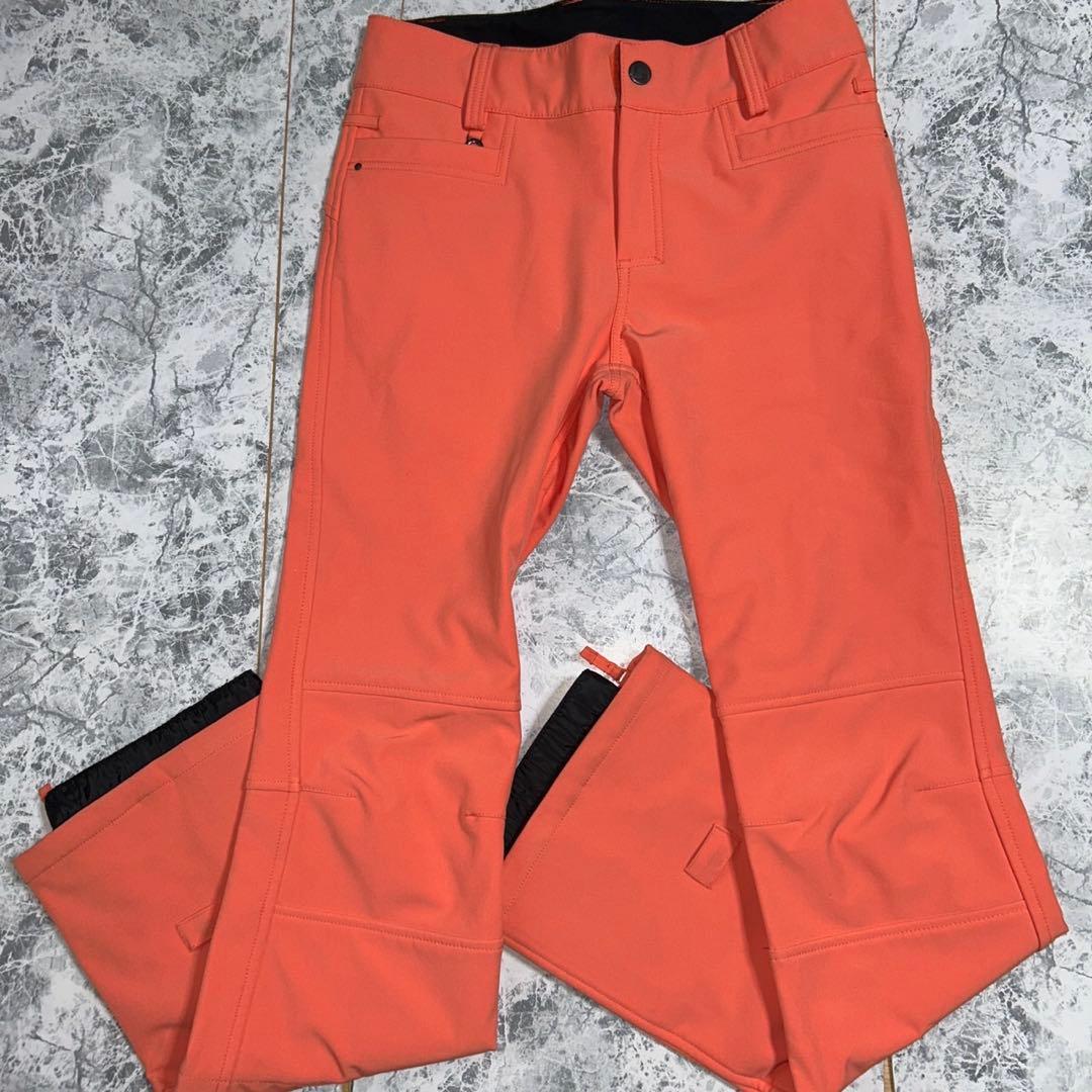 新品未使用ROXY スノーボードウェア　上下セットアップ