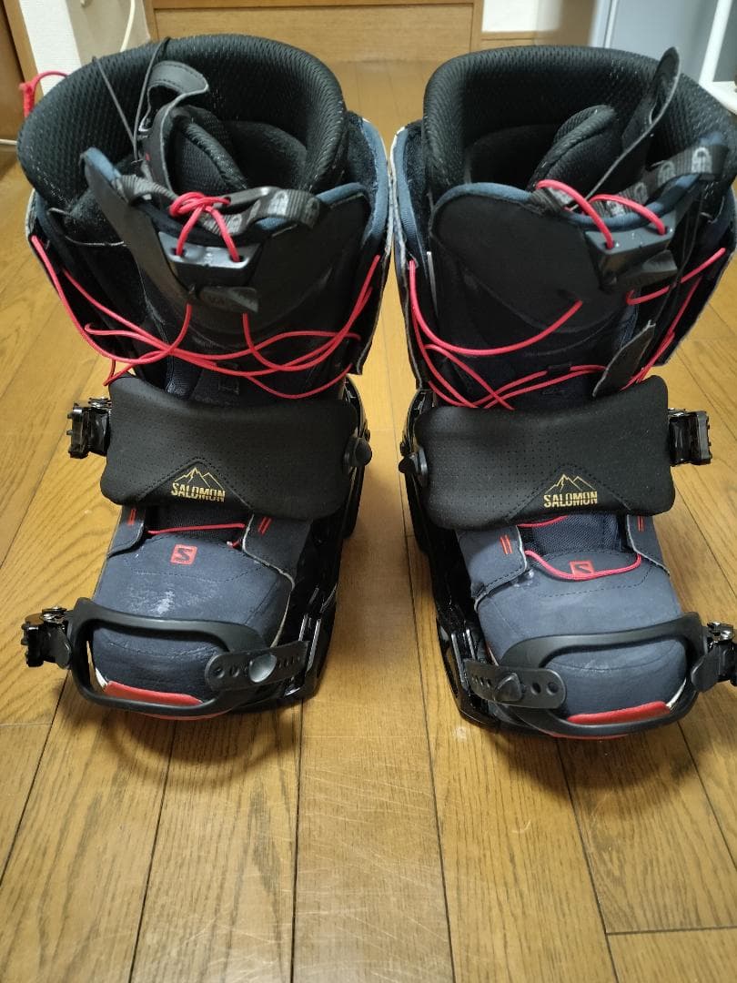 【売却済】Salomon スノボブーツ 26cm ビンディング M ケース付