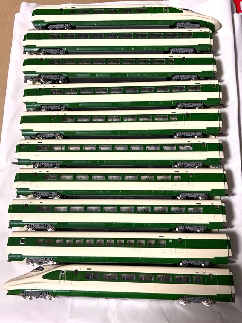 E2系東北新幹線200系カラー　10両　tomix ライト点灯動力動作確認済