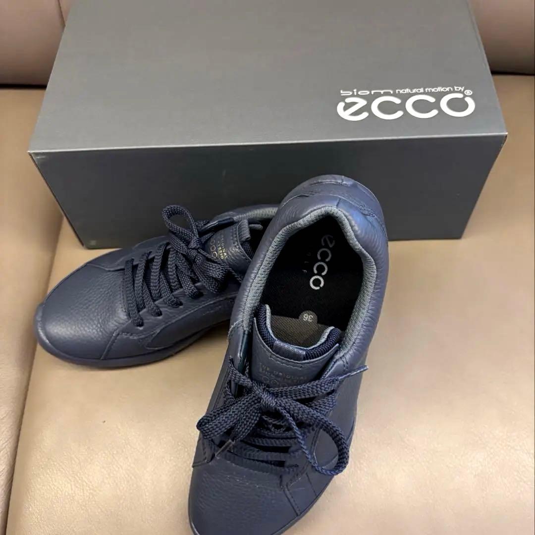 【新品未使用品】エコー　レディースシューズ　ラウンドでも街中でも♪