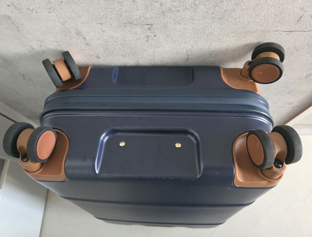 brics ブリックス ベラージオ USBポート付き スーツケース