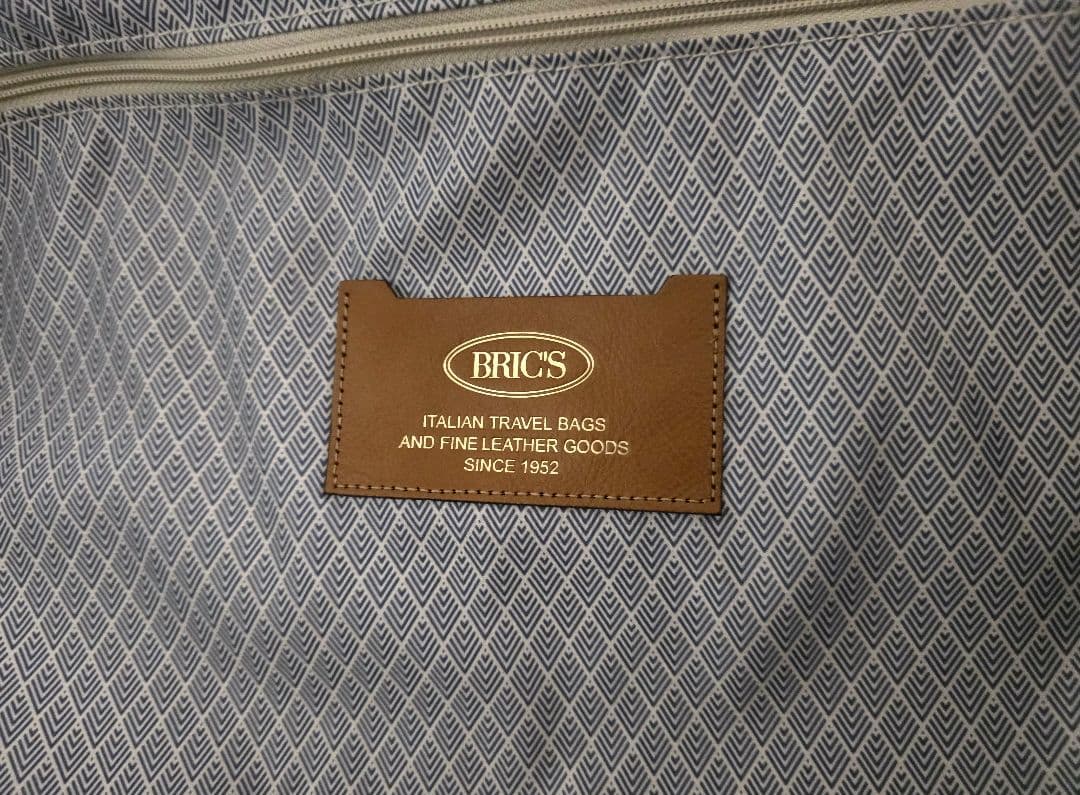 brics ブリックス ベラージオ USBポート付き スーツケース