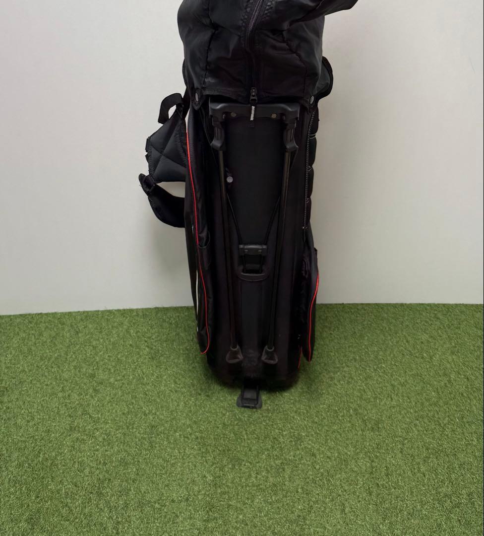 TaylorMade スタンドバッグ 黒赤 キャディバッグ ゴルフ スリムタイプ