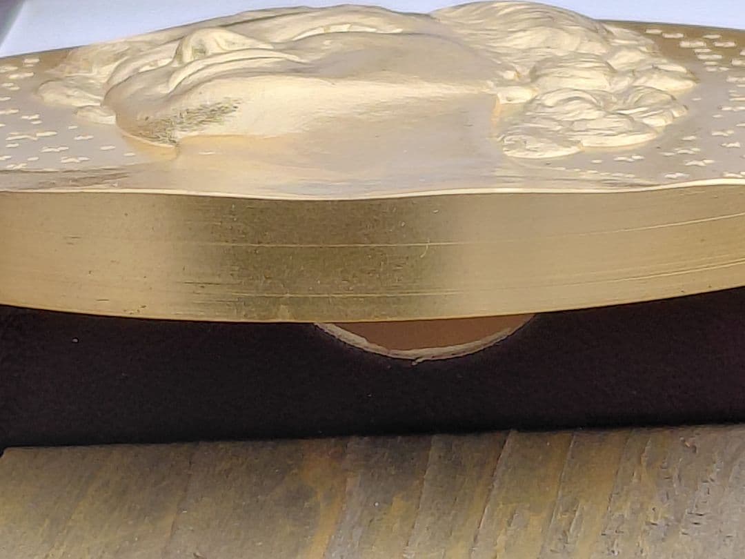 マリリン・モンロー メダルとポストカードセット