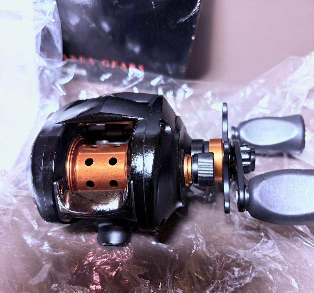 超希少 ダイワ Daiwa PRESSOシルバークリーク プレッソベイト右・新品