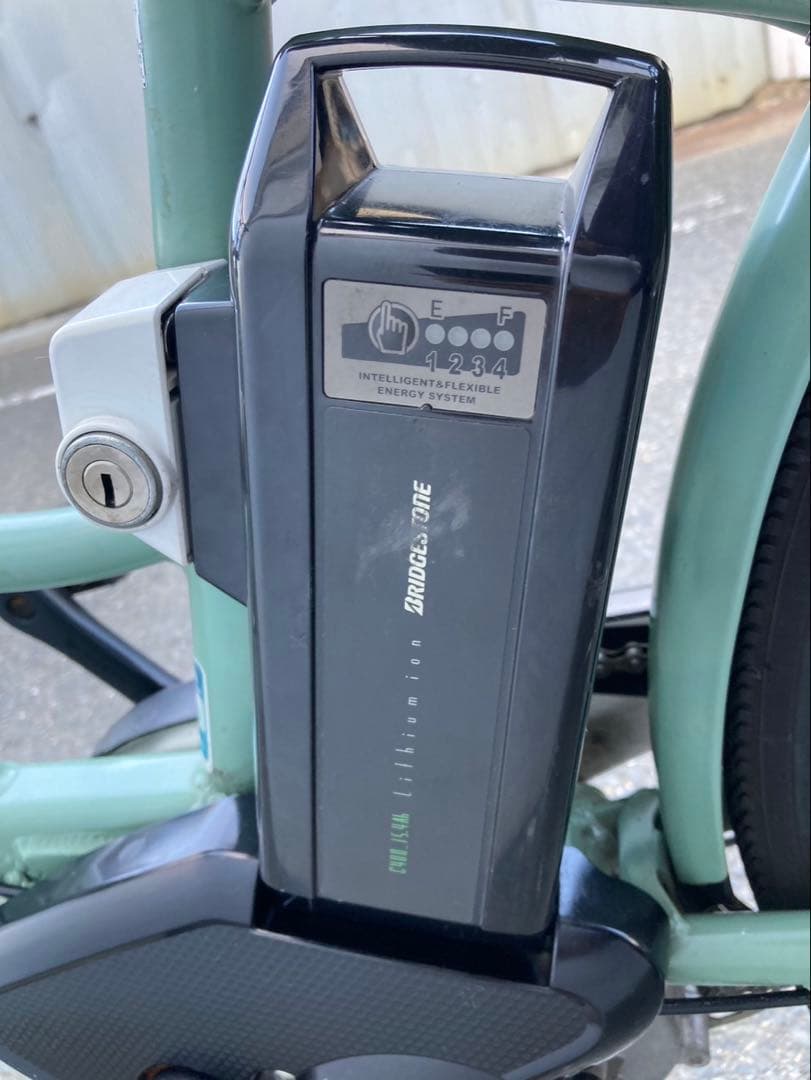 1703業界最長12ヶ月保証付！送料無料エリア多数！安全整備済み！電動自転車