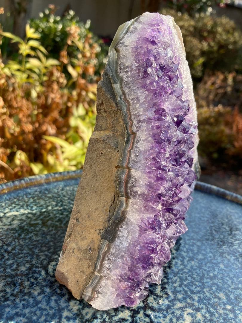 紫色の美しいアメジスト　原石 パワーストーン　ヒーリング　約15cm