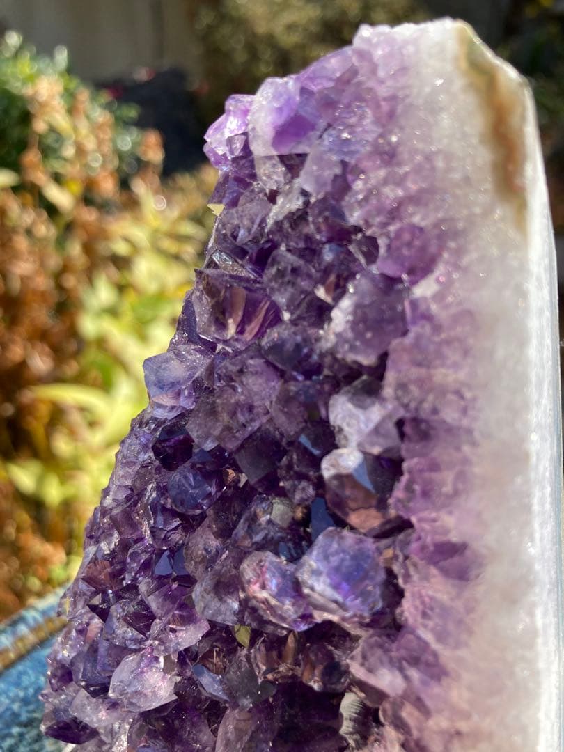 紫色の美しいアメジスト　原石 パワーストーン　ヒーリング　約15cm