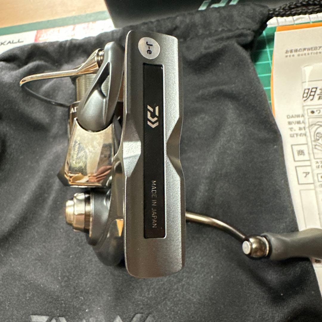 美品　23 エアリティsf st 1000s-p ダイワ