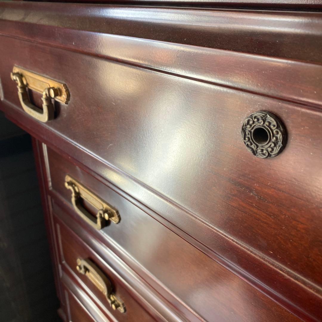 アンティーク　ダークブラウン木製タンス