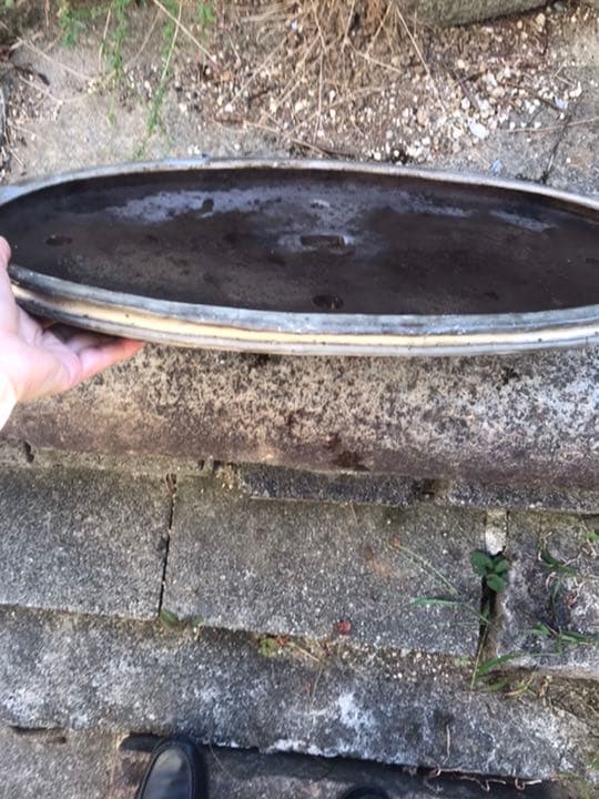 盆栽鉢　超希少時代手捻り楕円平盆栽鉢白地に黒胡麻柄落款