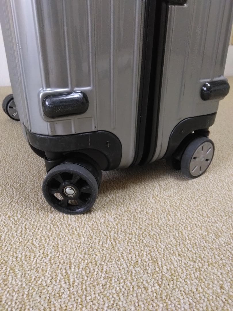 RIMOWA　SALSA　リモワ　サルサ　シルバー　876-70