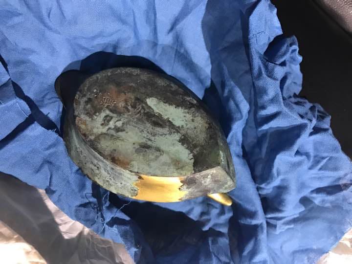 秦蔵六  つる首