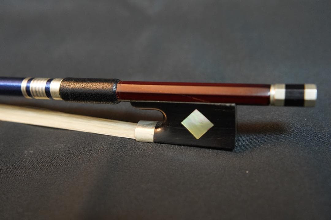 ペーパームーン様　バイオリン　フェルナンブーコ　弓　4/4　シルバー＆シルク