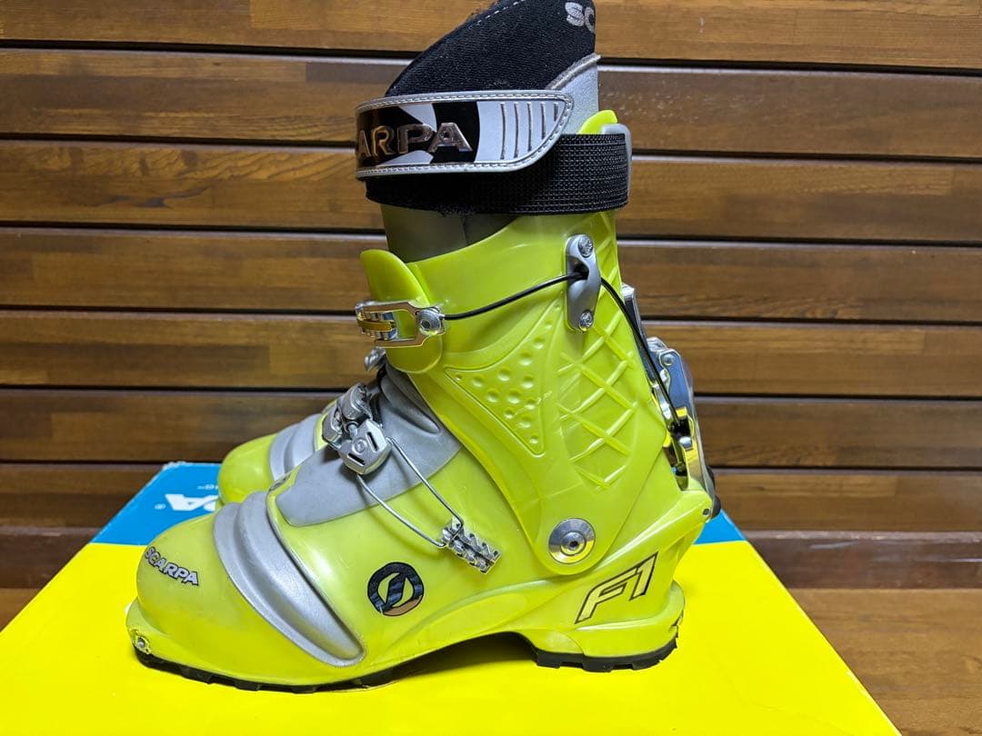 SCARPA F1 スキーブーツ 270サイズ イエロー