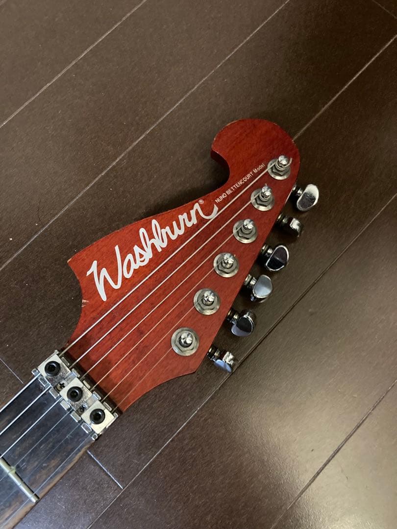 Washburn N2 Nuno Bettencourtモデル