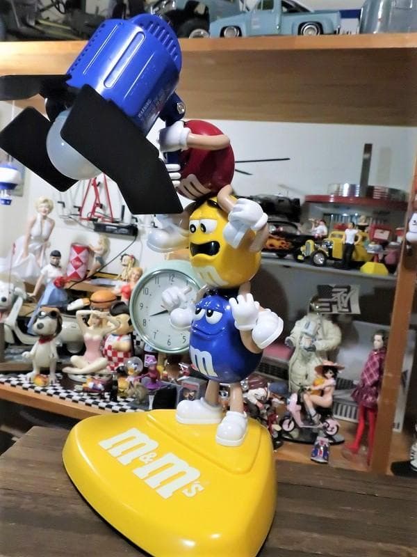 絶版★m&m's エムアンドエムズ ３人肩車 ライト ユニークでかわいらしい♪