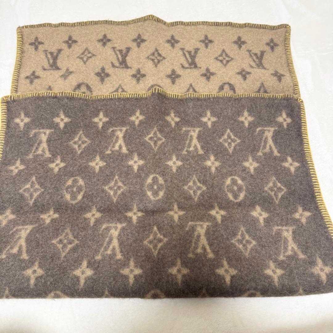 ルイヴィトン LOUIS VUITTON M70439 モノグラム ブランケット