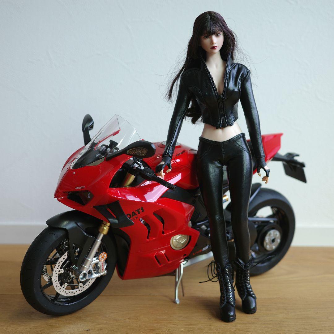 1/6 スケール バイク DUCATI風 V4S ＆ 女性フィギュア セット
