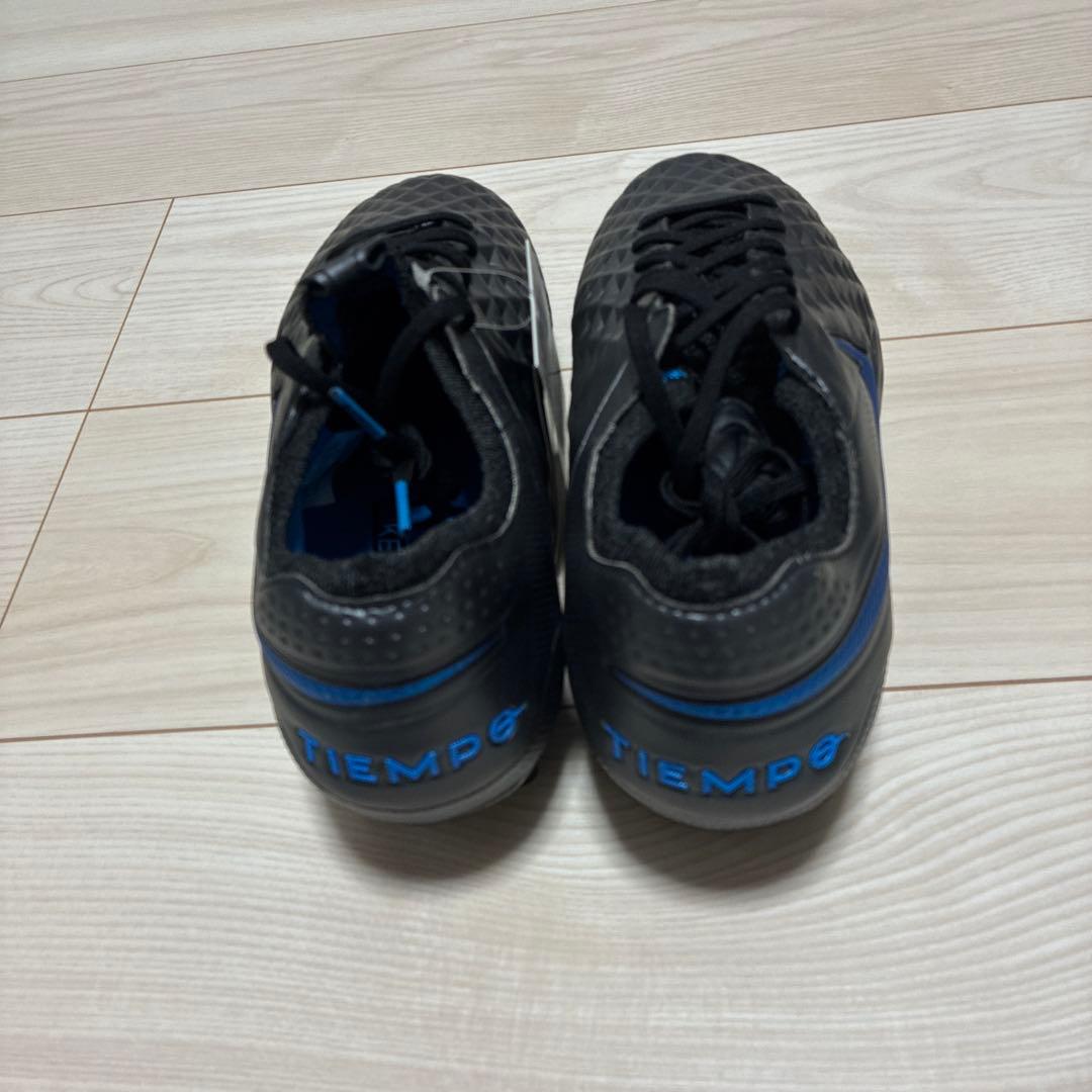 NIKE LEGEND 8 ELITE HG 27.5㎝