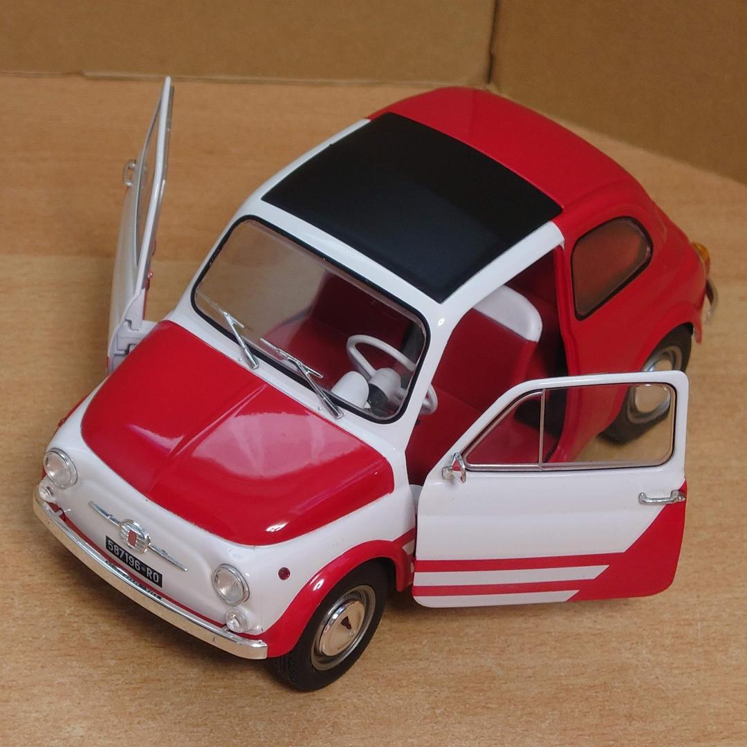 1/18 フィアット500 TURBINA TRIBUTE 1965 赤ツートン