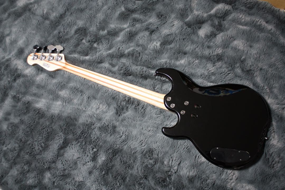 ベース YAMAHA BB434 Black