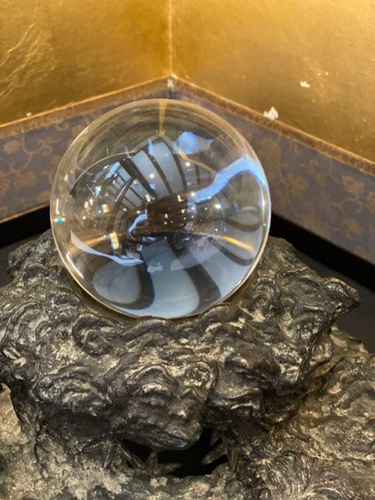 ■送料無料■ 銅器　獅子　古美術　骨董賓　岩上の獅子　水晶？