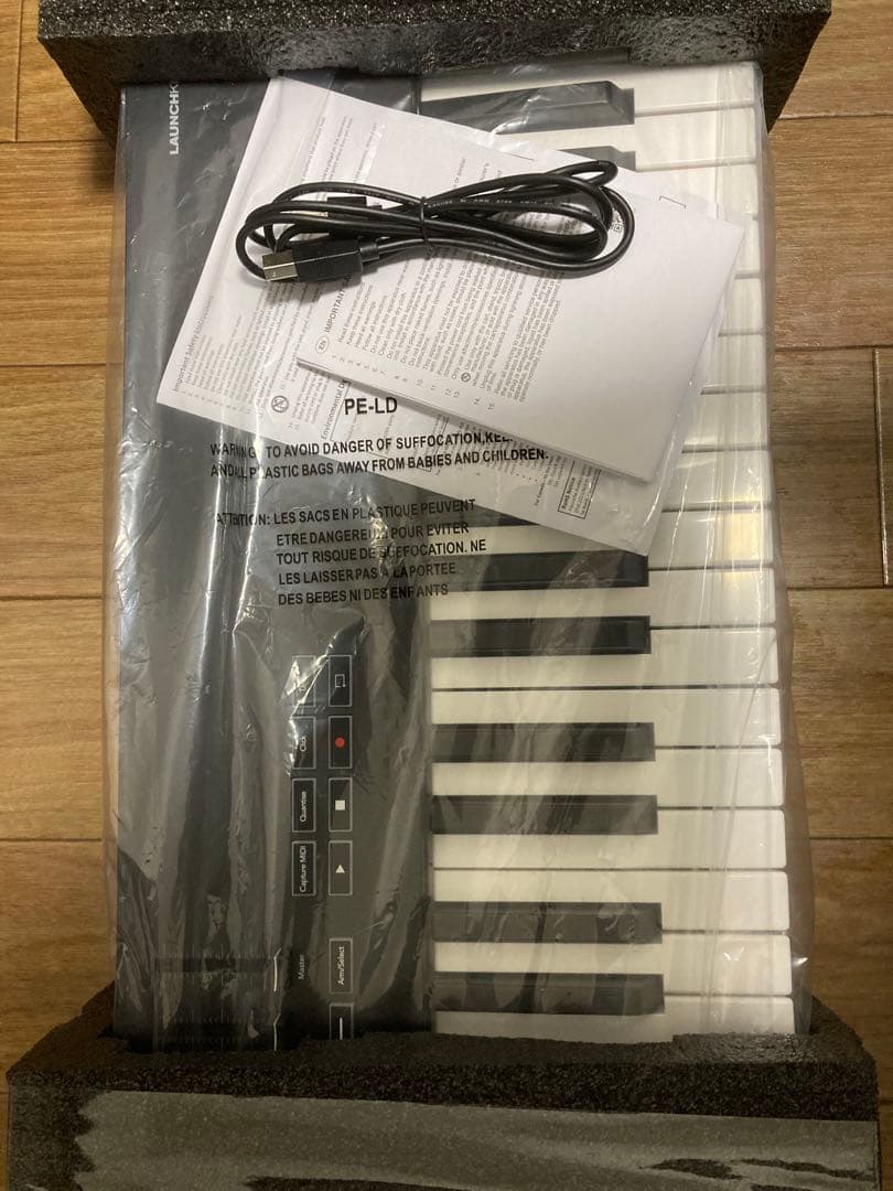 【美品】【セット】NOVATION Launchkey 61 MK3
