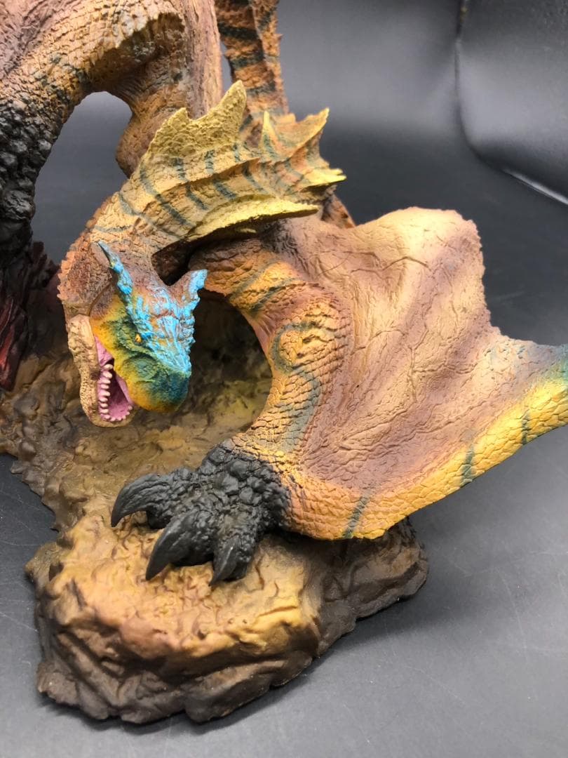 モンスターハンター クリエイターズモデル 轟竜 ティガレックス フィギュア