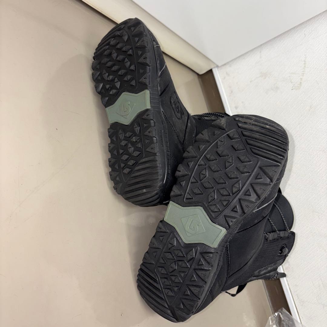 BURTON CARTEL （M）MOTO-ASIAN FIT （9）（27㌢）