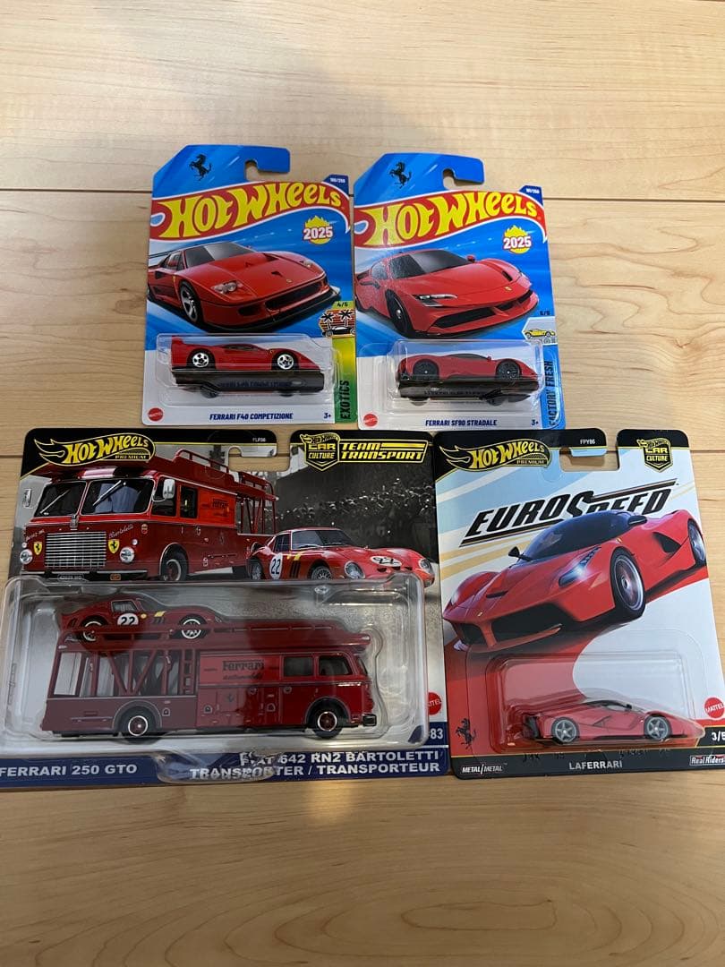 ホットウィール　チームトランスポート　フェラーリ　250GTO F40