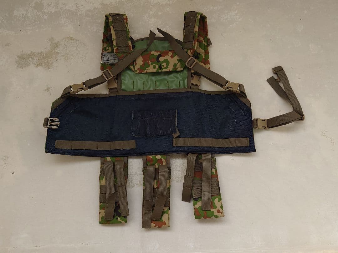 SEALS 陸自迷彩 水陸戦闘装着帯チェストリグ