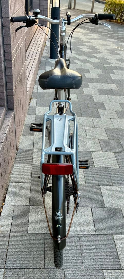 トレック　Trek Allant. クロスバイク　24段　東京