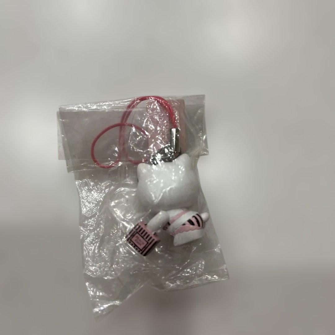 ピーチジョンコラボハローキティ ストラップ