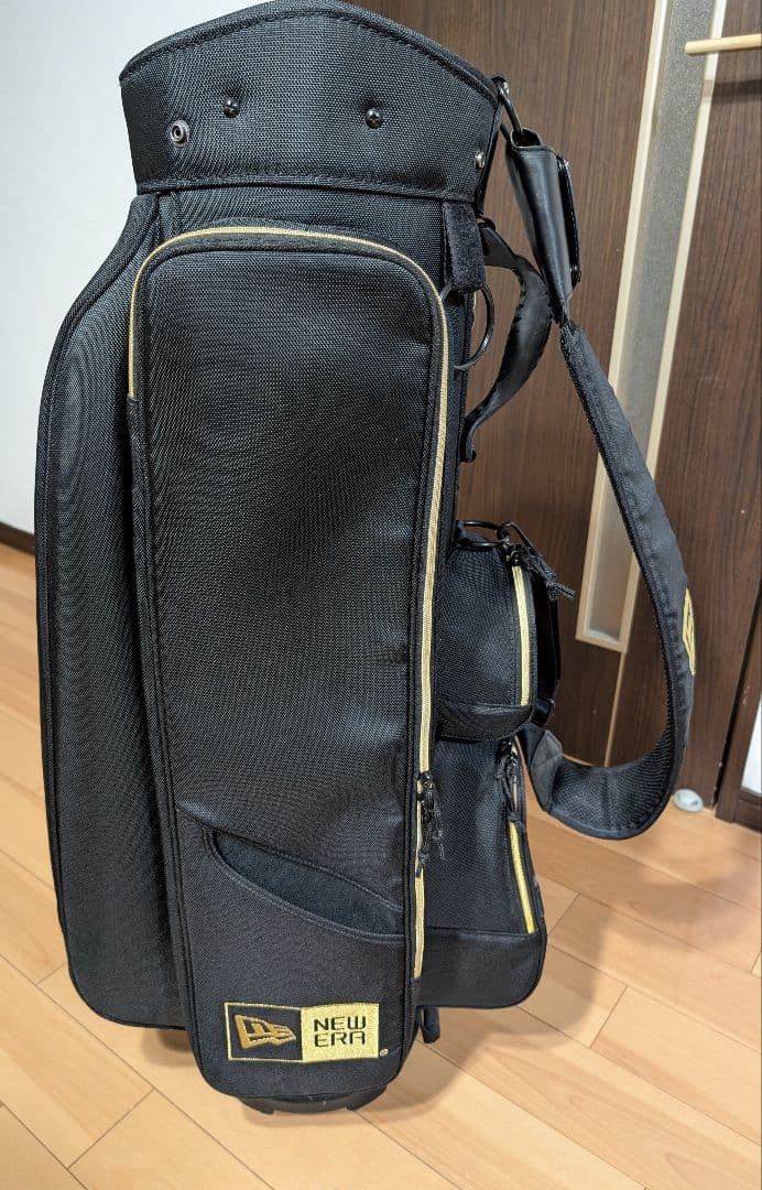 ニューエラ キャディーバッグ ブラック × ゴールド 9型 48㌅