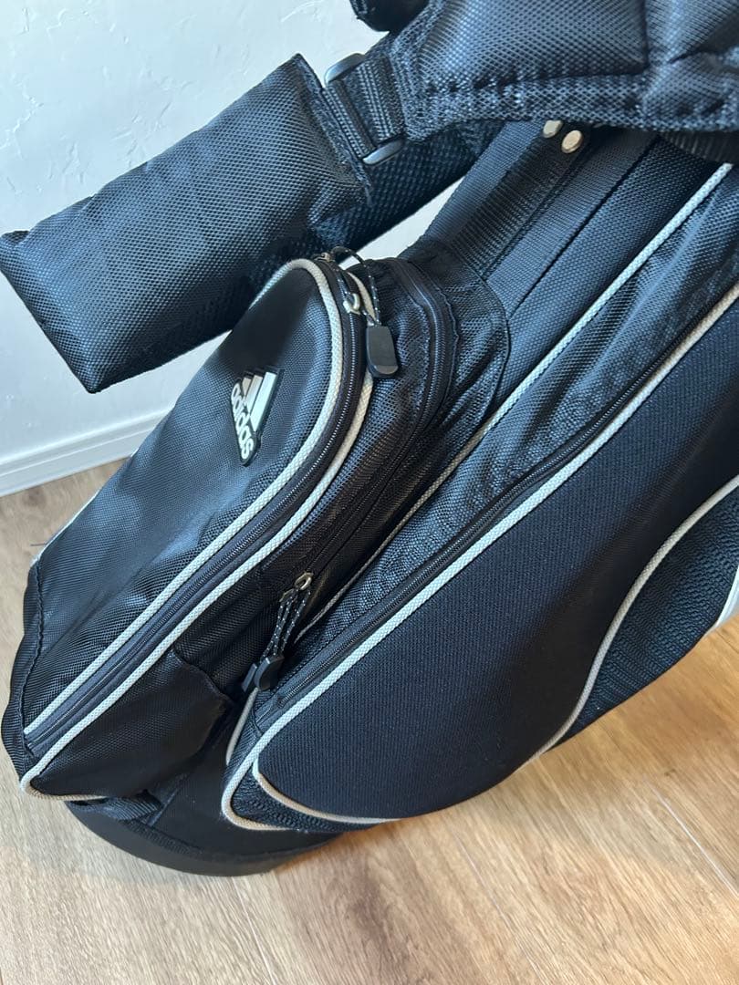 アディダス　キャディバック　スタンド