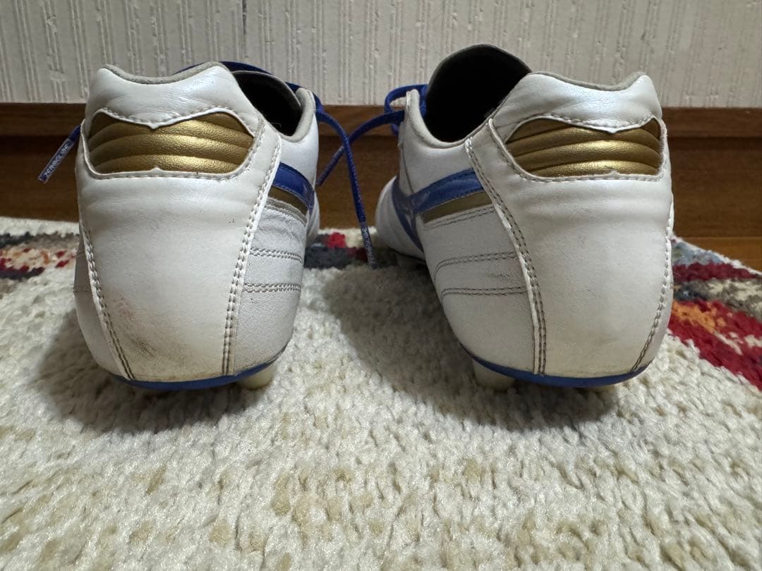 モレリア2 elite 25.5