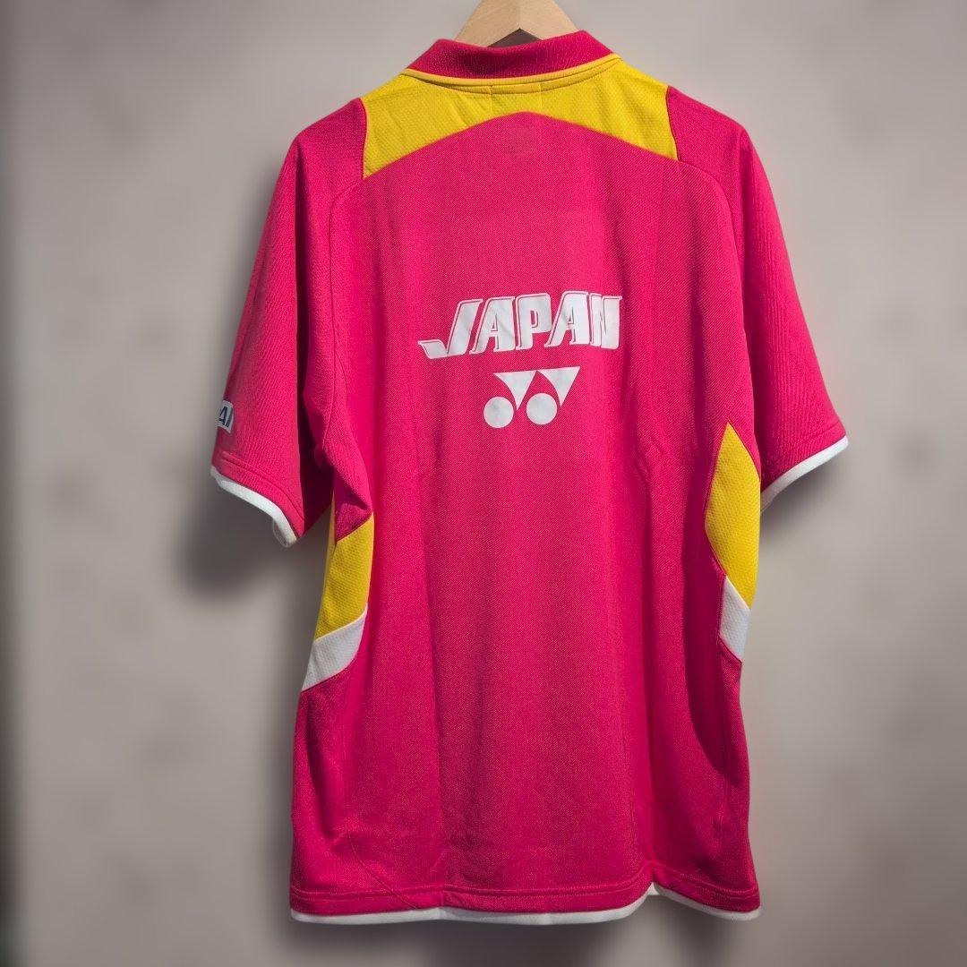 YONEX バドミントン日本代表　ピンクイエローシャツ XO