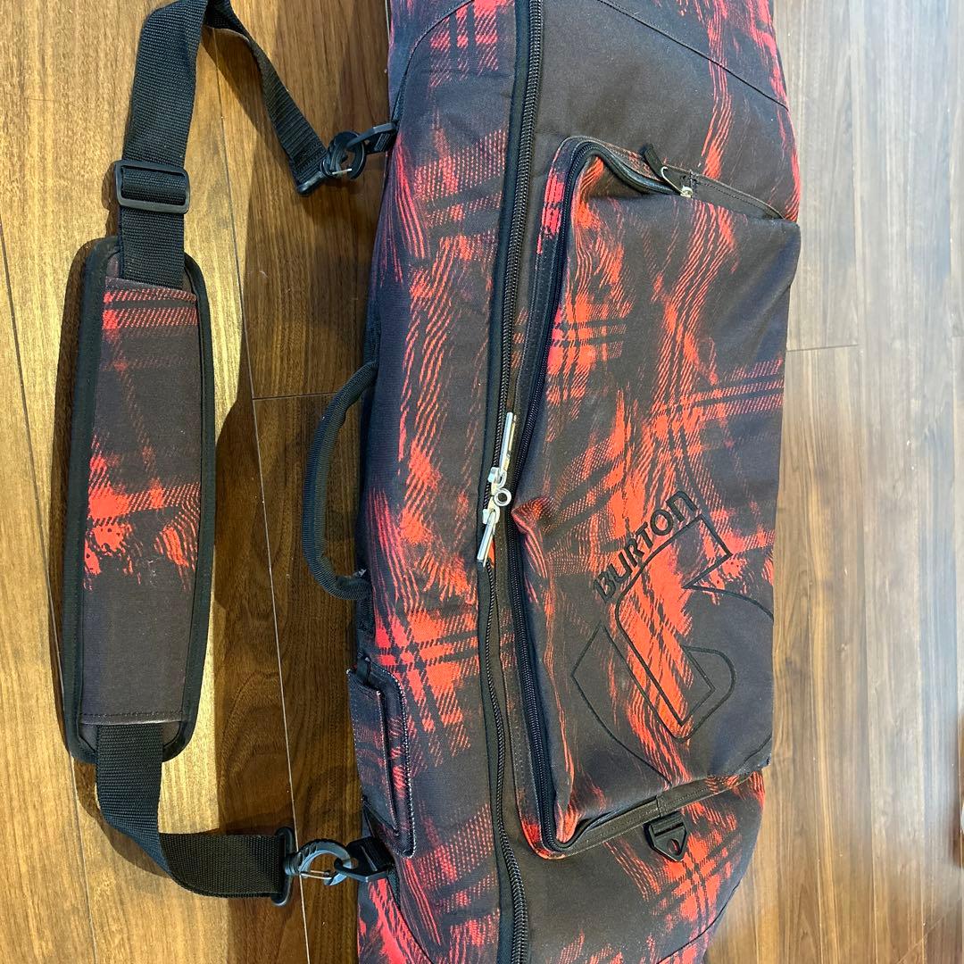 【美品】Burton スノーボードバッグ156キャスター付き 値下しました！