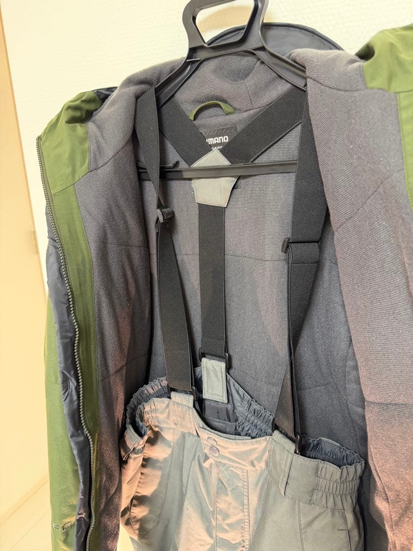 シマノ　XEFO フィッシングスーツセット　オリーブ　Ｌ