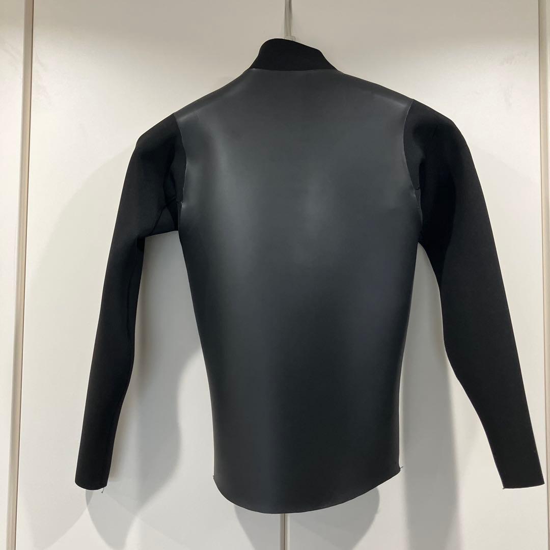 ⭐1点もの、早い者勝ち⭐️オニール タッパー　XLサイズ