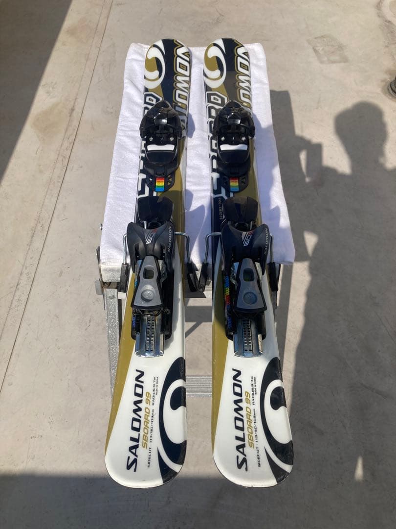 ショートスキー　(ファン)ボードと解放ビィンディング のセット SALOMON