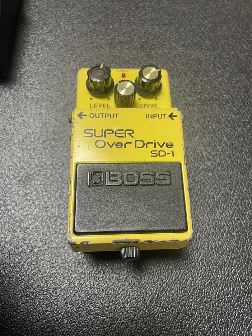 日本製 BOSS SD-1 スーパーオーバードライブ