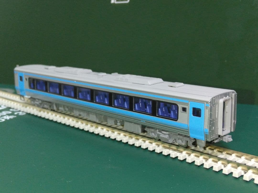 KATO JR四国 2000系 (ジャンク)