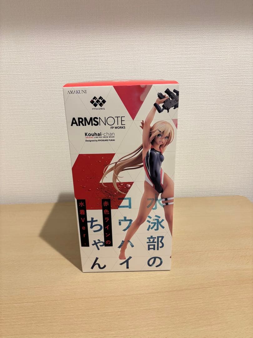 ARMS NOTE 水泳部のコウハイちゃん 赤色ラインの水着Ver