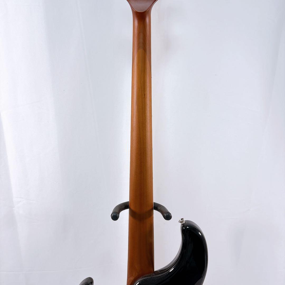 【ほぼ新品】Ryoga VAL-BASS エレキベース メーカー保証付き