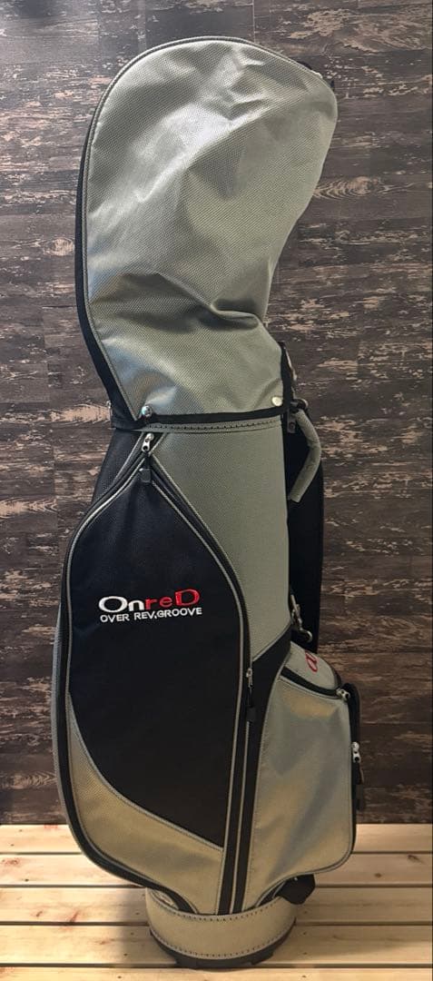 OnreD キャディーバック　シルバーブラック　8.5型